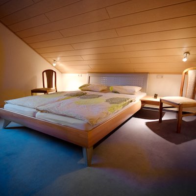 Schlafzimmer Sessel